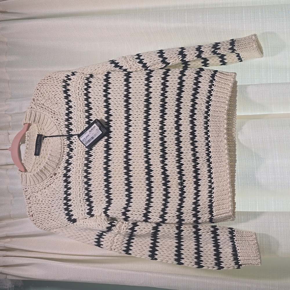 Striped sweater in white and blackCotton blend crewneck pullover Color.